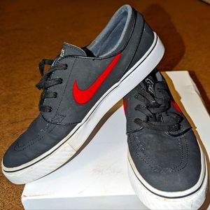 Nike SB Stefan Janoski Black and Red